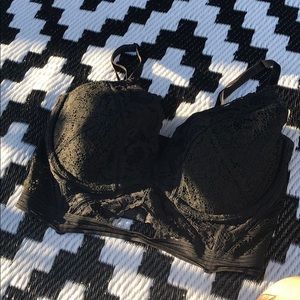 Victoria’s Secret Very Sexy Plunge Bra 34DD